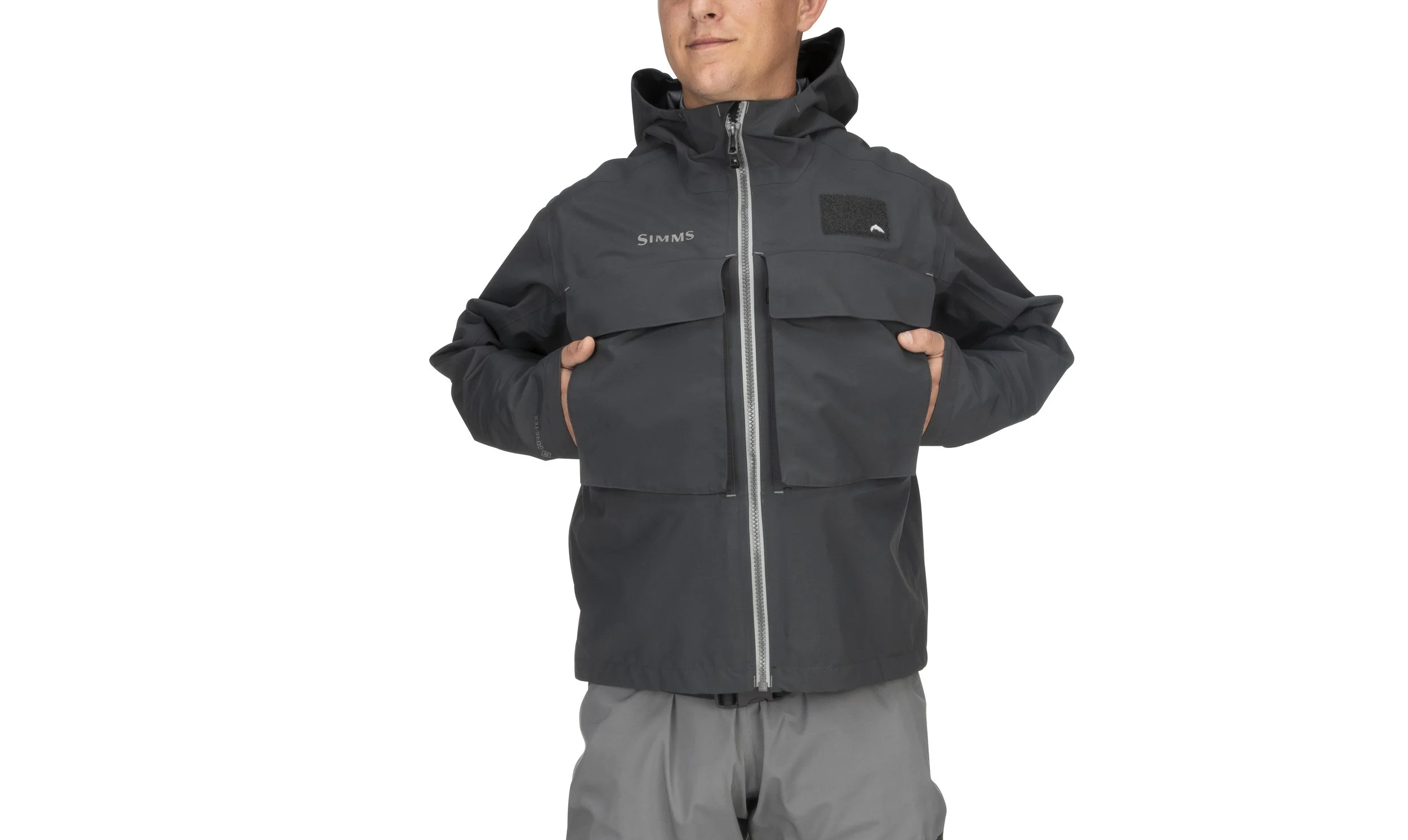 Simms M's Guide Classic Wading Jacket - Carbon — Rogue Valley Anglers